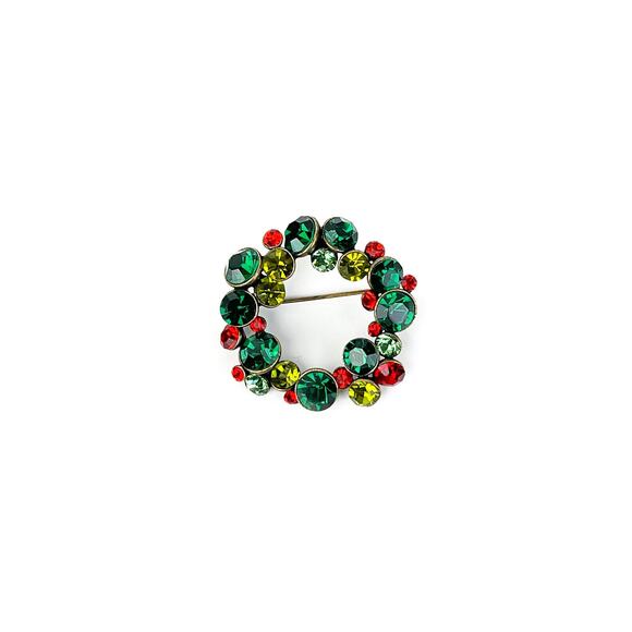 Brooch Holiday Green Red Rhinestones Faceted Bright Sparkle Wreath Pin Gold Tone - Picture 3 of 6